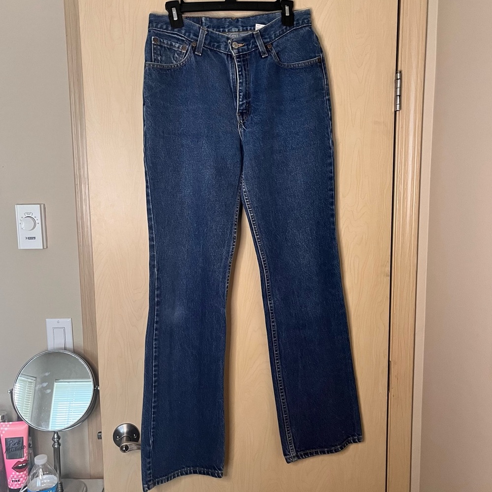 Levis 517 Boot Cut Slime Fit Jeans